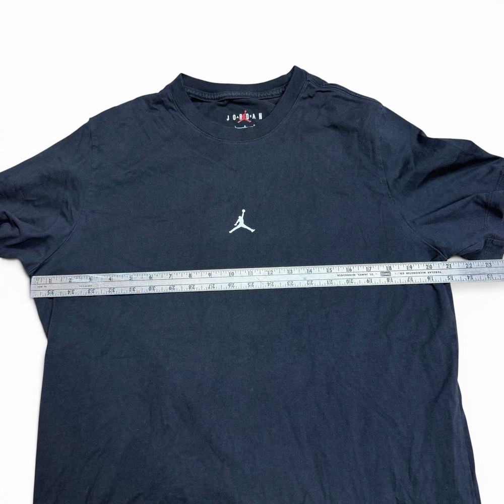 Air Jordan Flight Essentials Black Jumpman Shirt Large Summertime Vacation Nike - Picture 5 of 7